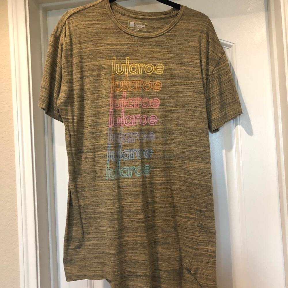 LuLaRoe Patrick Tee Large